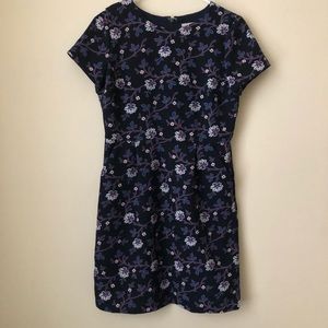 LOFT dress with POCKETS